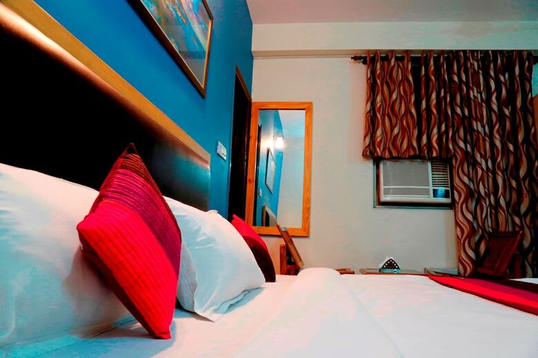 The Metro Star Hotel
