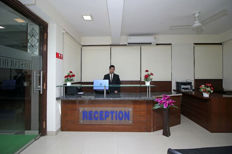 The Metro Star Hotel