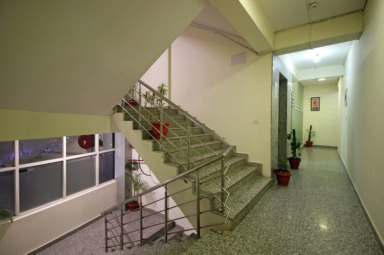 The Metro Star Hotel