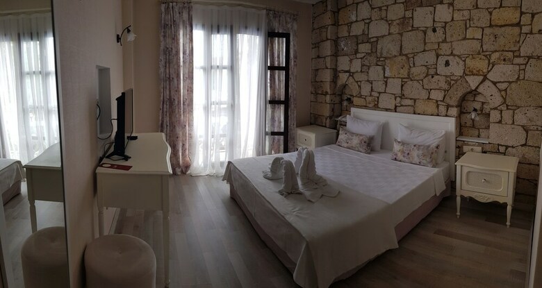 World City Alacati Hotel