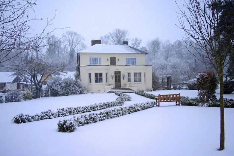 Tewin Bury Farm Hotel
