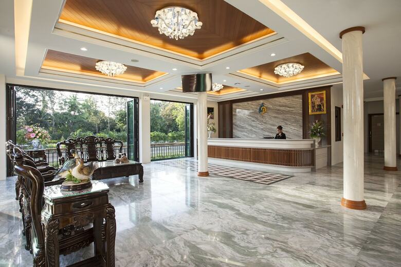 Hotel Rk Riverside Resort & Spa