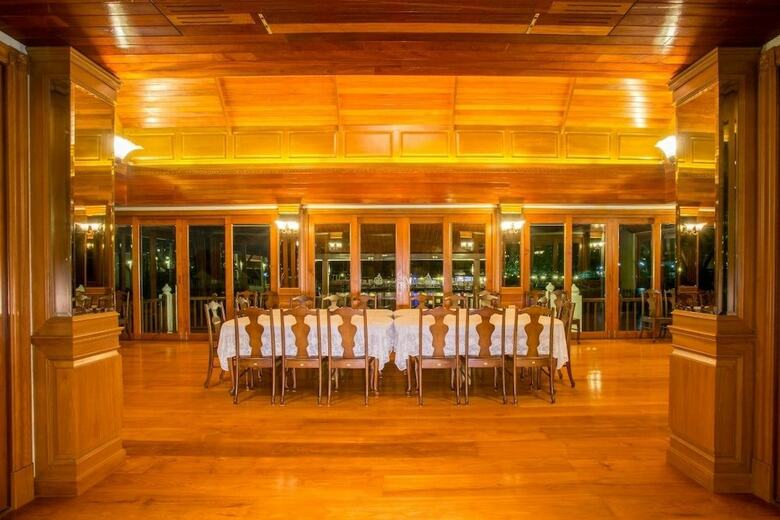 Hotel Rk Riverside Resort & Spa