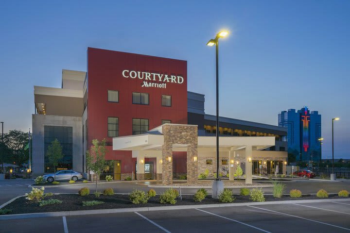Hotel Courtyard By Marriott Niagara Falls Usa
