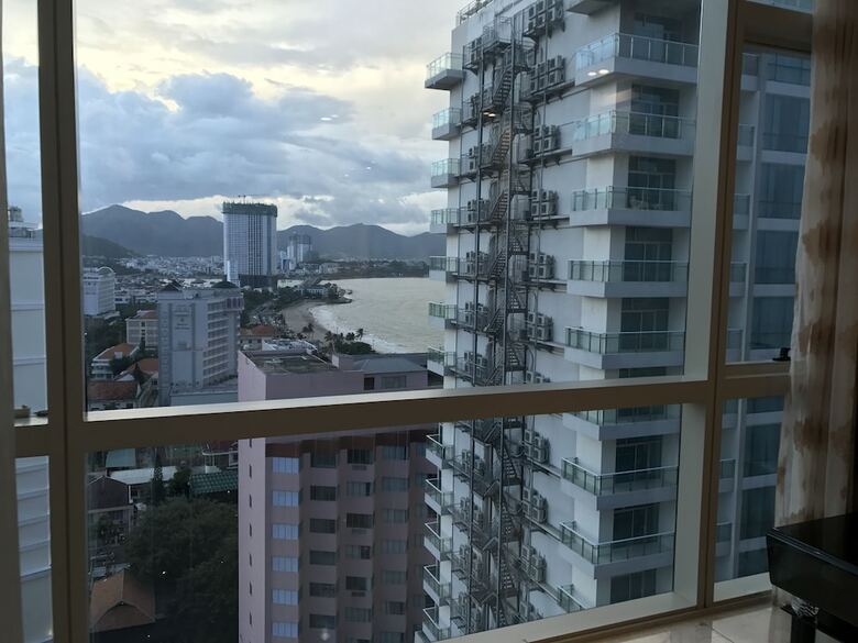 Handy Nha Trang Center Apartment