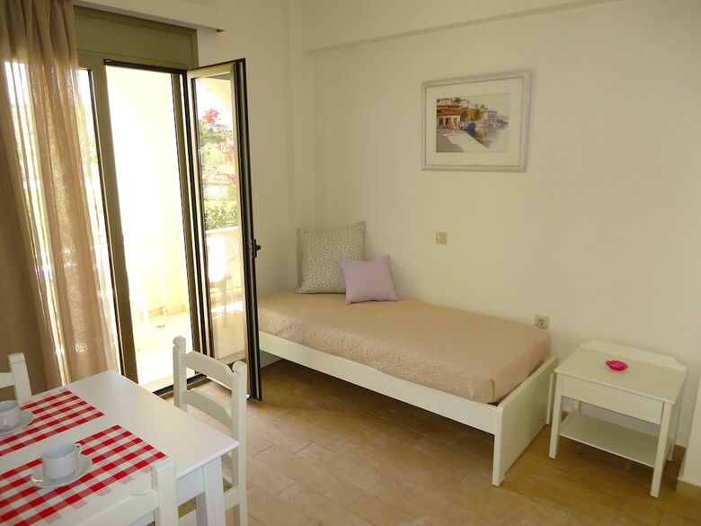 Almyra Apartments