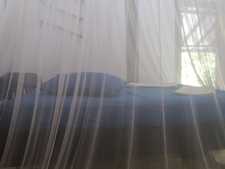 Hostal Kanawa Beach Resort