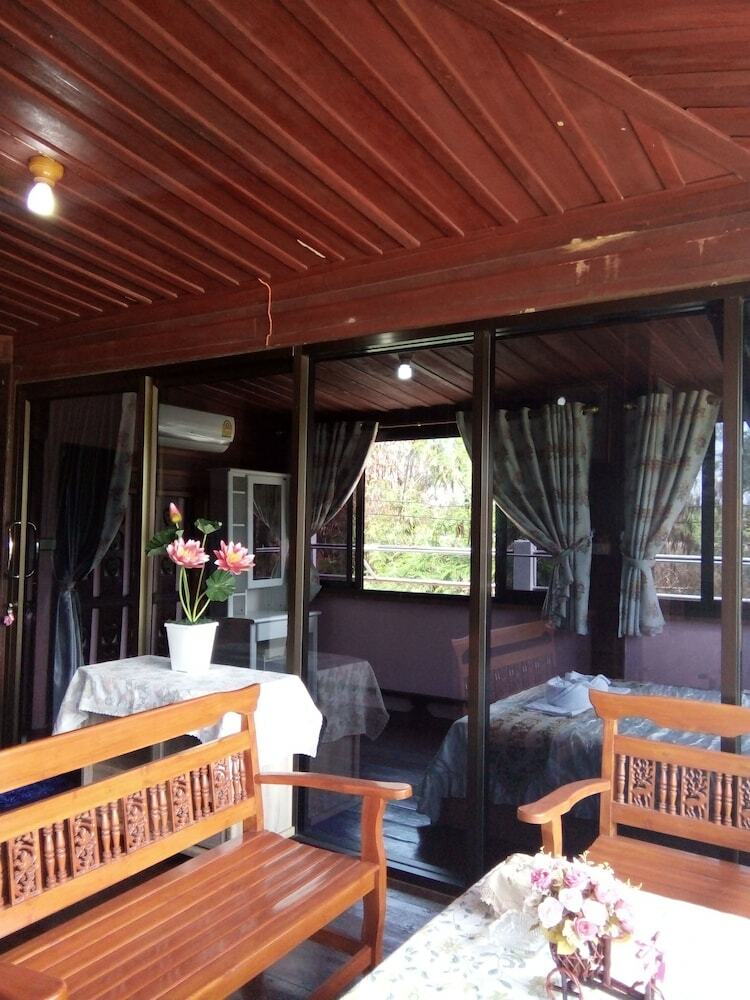 Hotel Khun Ohm Cha Am Resort