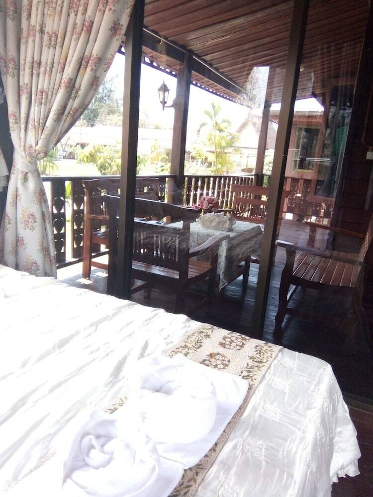 Hotel Khun Ohm Cha Am Resort