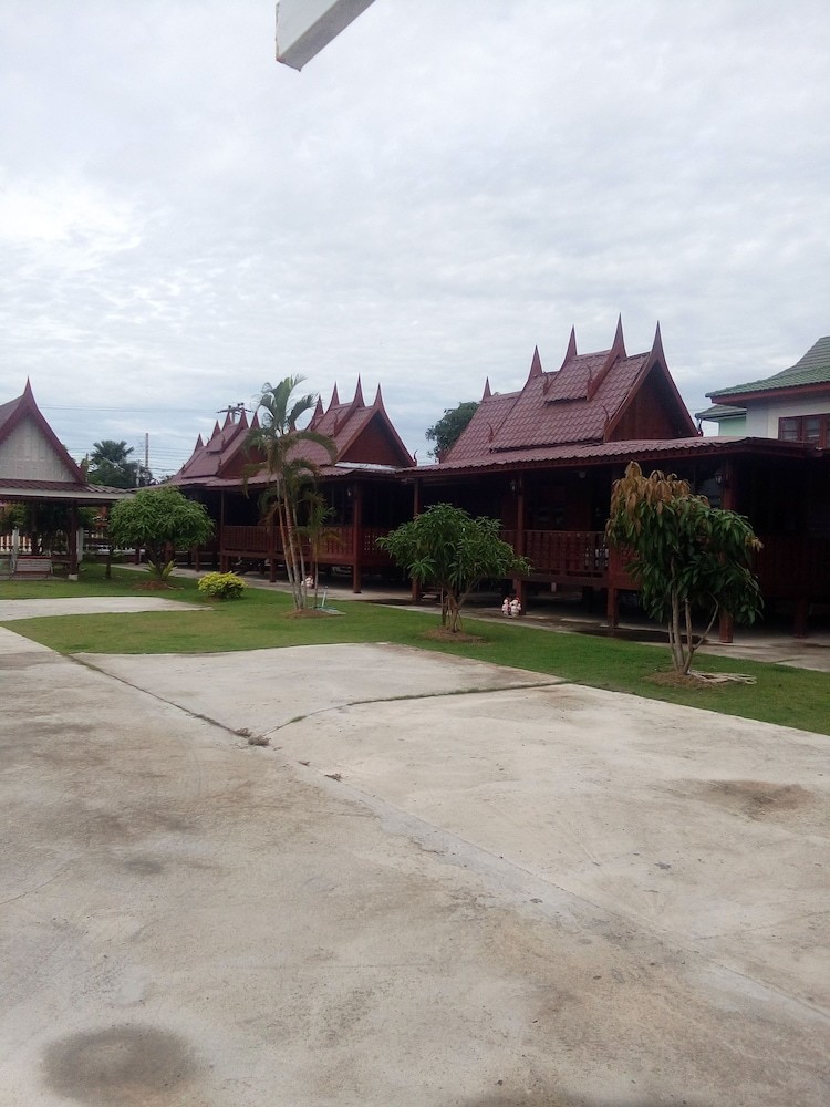 Hotel Khun Ohm Cha Am Resort