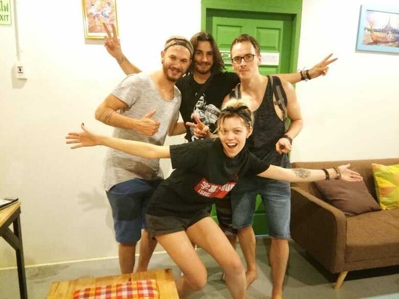 Hostal Zee Thai Hostel