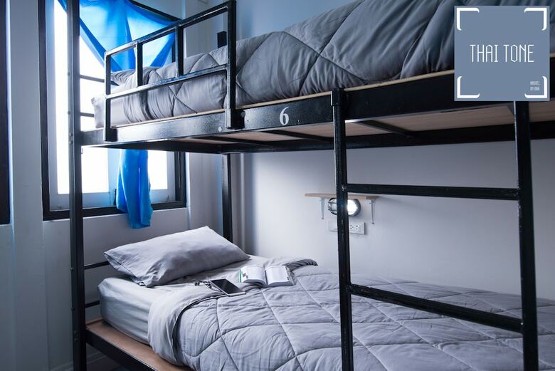 Hostal Zee Thai Hostel