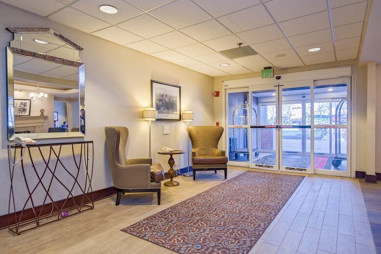 Hotel Hampton Inn By Hilton Concord/bow