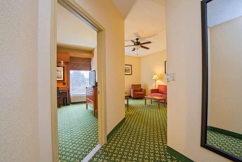 Hotel Hampton Inn By Hilton Concord/bow