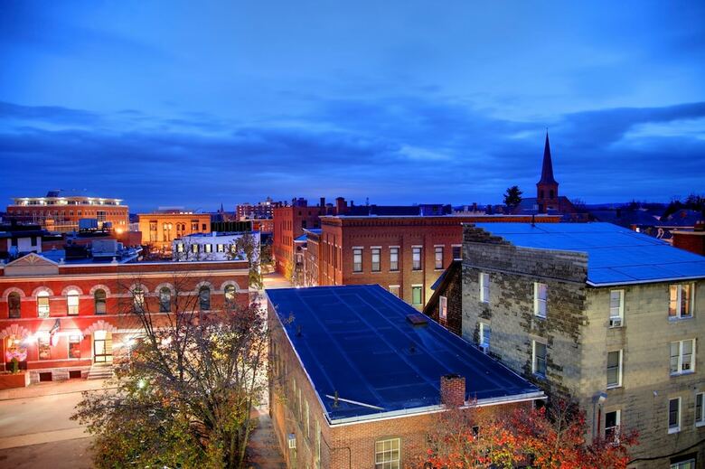 Hotel Hampton Inn By Hilton Concord/bow