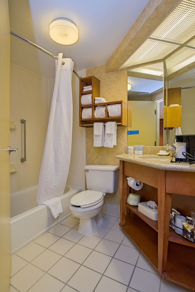 Hotel Hampton Inn By Hilton Concord/bow
