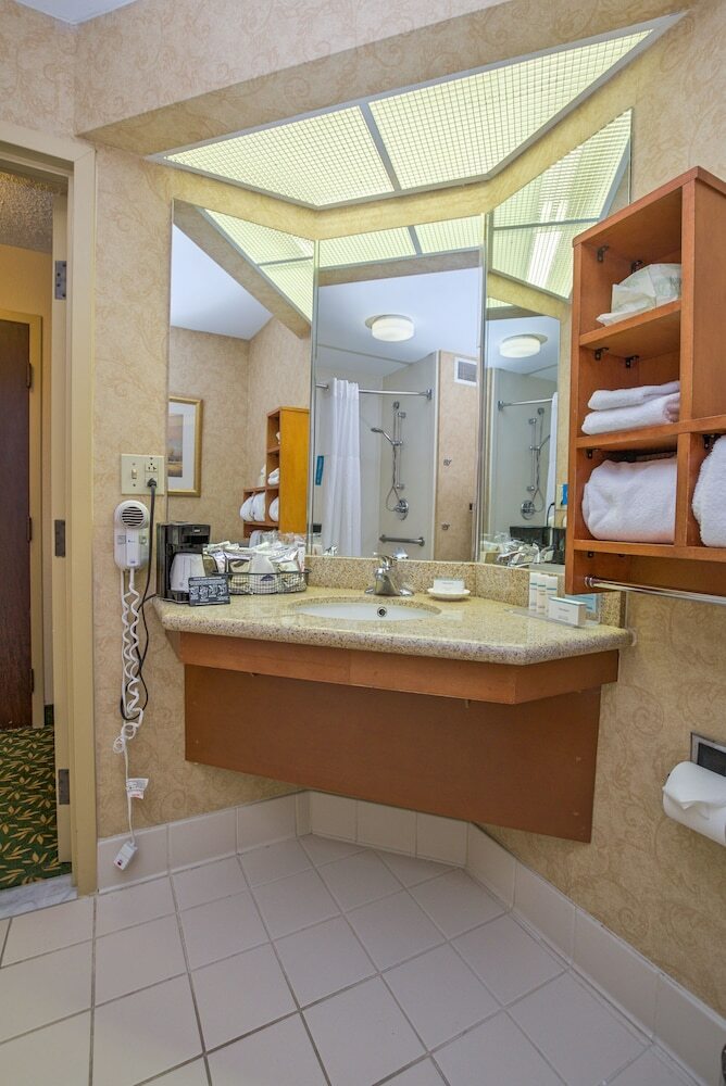 Hotel Hampton Inn By Hilton Concord/bow