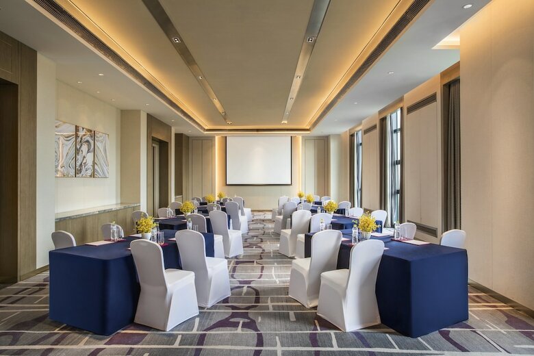 Hotel Crowne Plaza Harbin Songbei