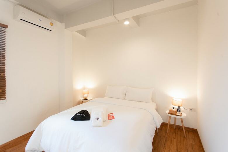 Hostal Hotel Papa Bangkok