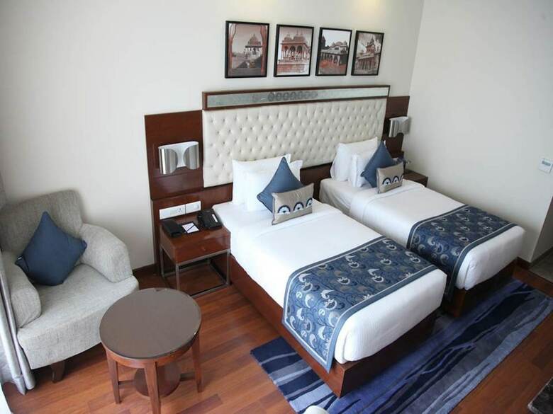 Hotel Grand Hira Resorts