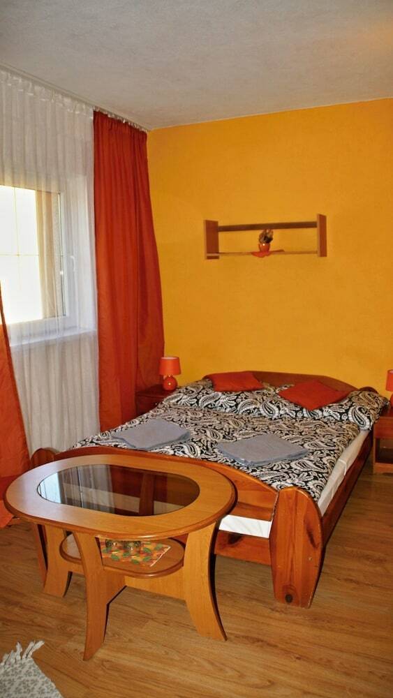 Pension Penzi�n Western