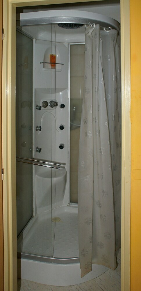 Pension Penzi�n Western