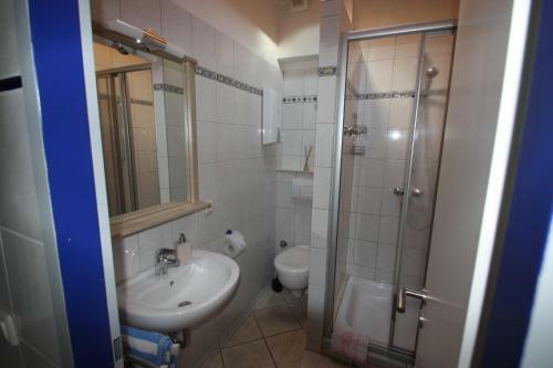 Hostal Armarova Ihre Ferienpension