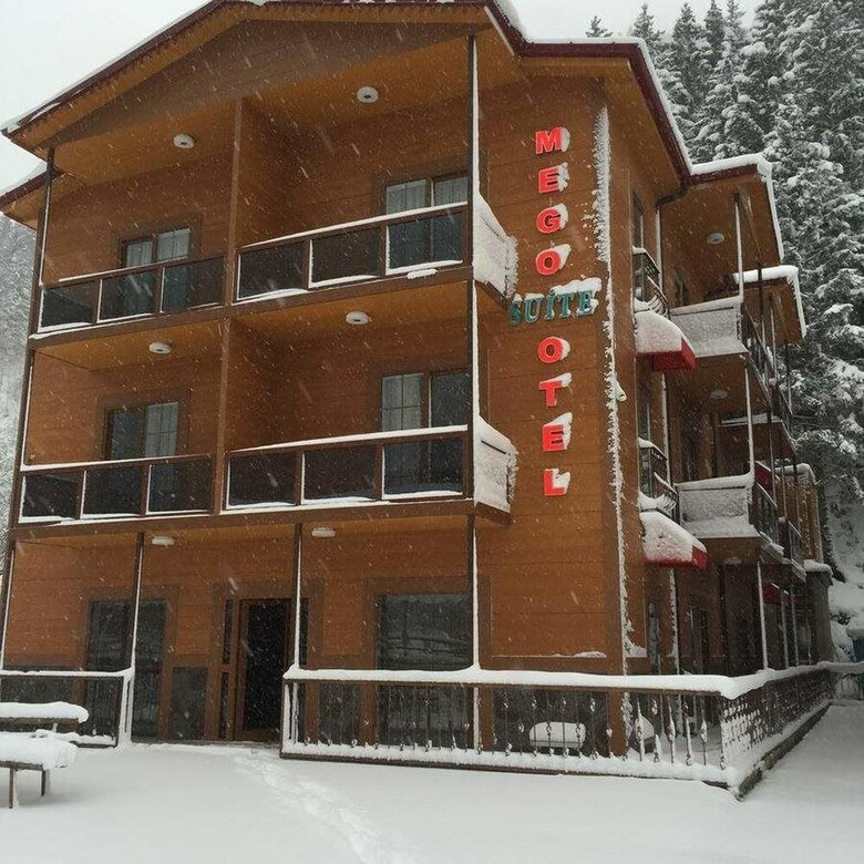 Hotel Mego Suite Otel