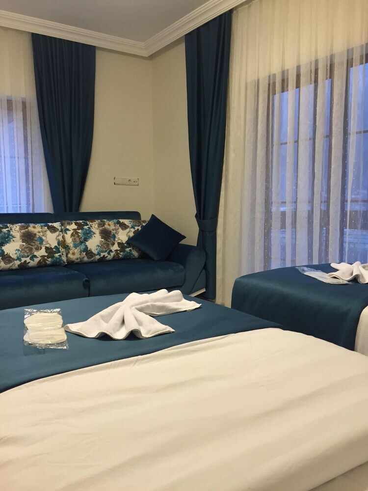 Hotel Mego Suite Otel