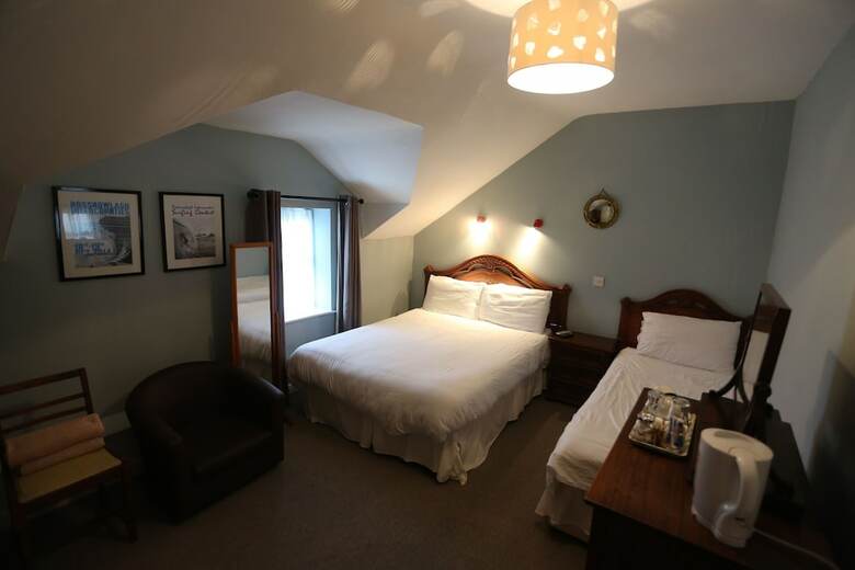 Hotel Rolling Wave Guesthouse
