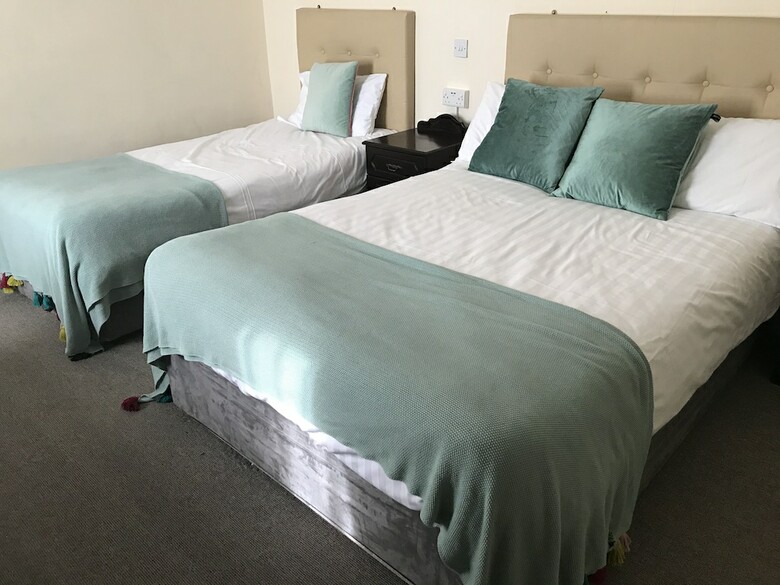 Hotel Rolling Wave Guesthouse