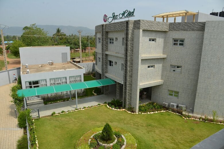 Jess Hotel Kpalim�