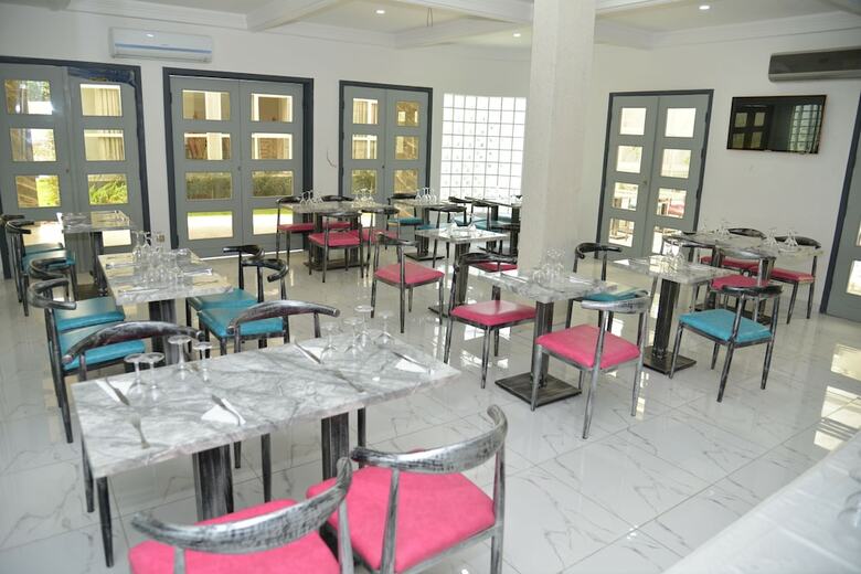 Jess Hotel Kpalim�