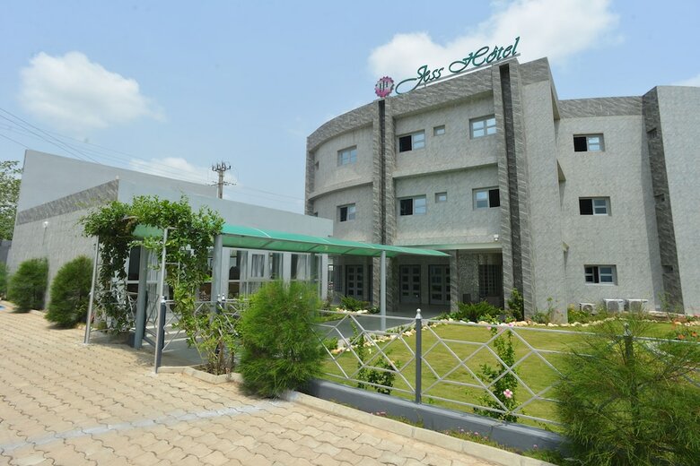 Jess Hotel Kpalim�