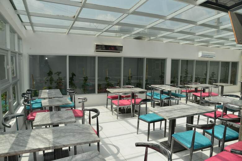 Jess Hotel Kpalim�