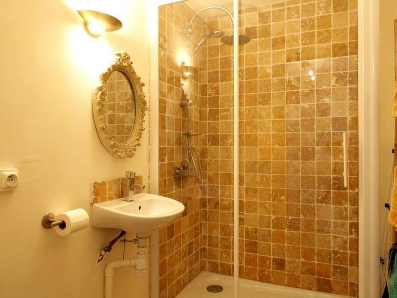 The Apartments Rue Barb�s