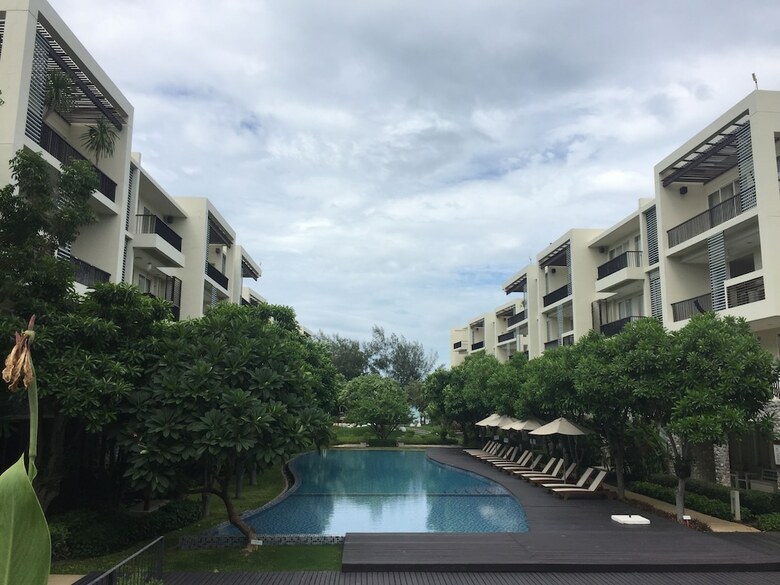 Apartamentos Away Baan Nub Kluen Beachfront At Huahin