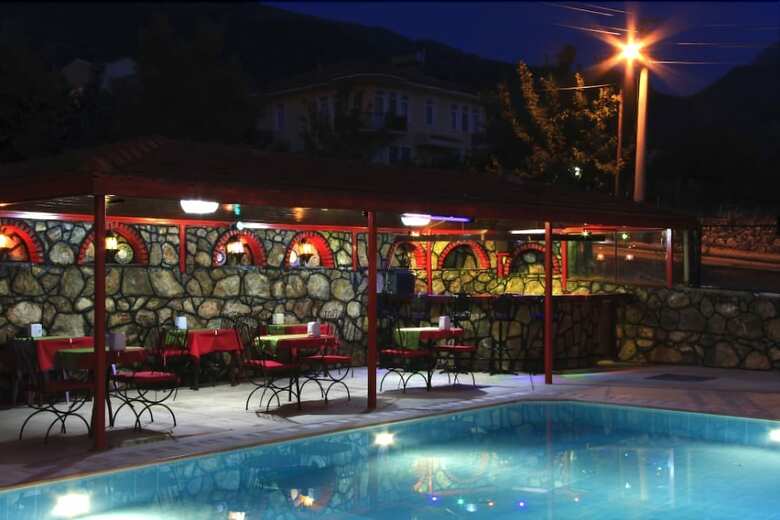 Grand World Hotel