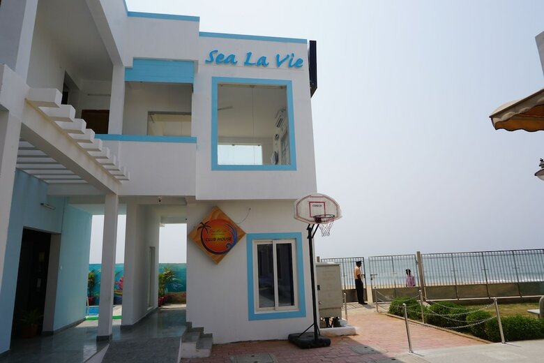 Hotel Sea La Vie Covelong Beach Resort