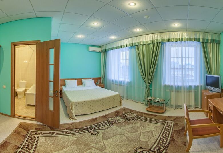 Berison Hudyakova Hotel