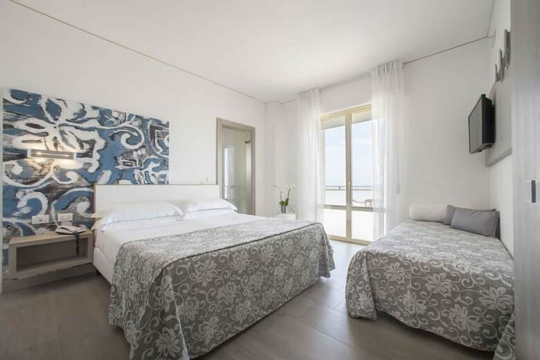 Hotel Imperial Palace