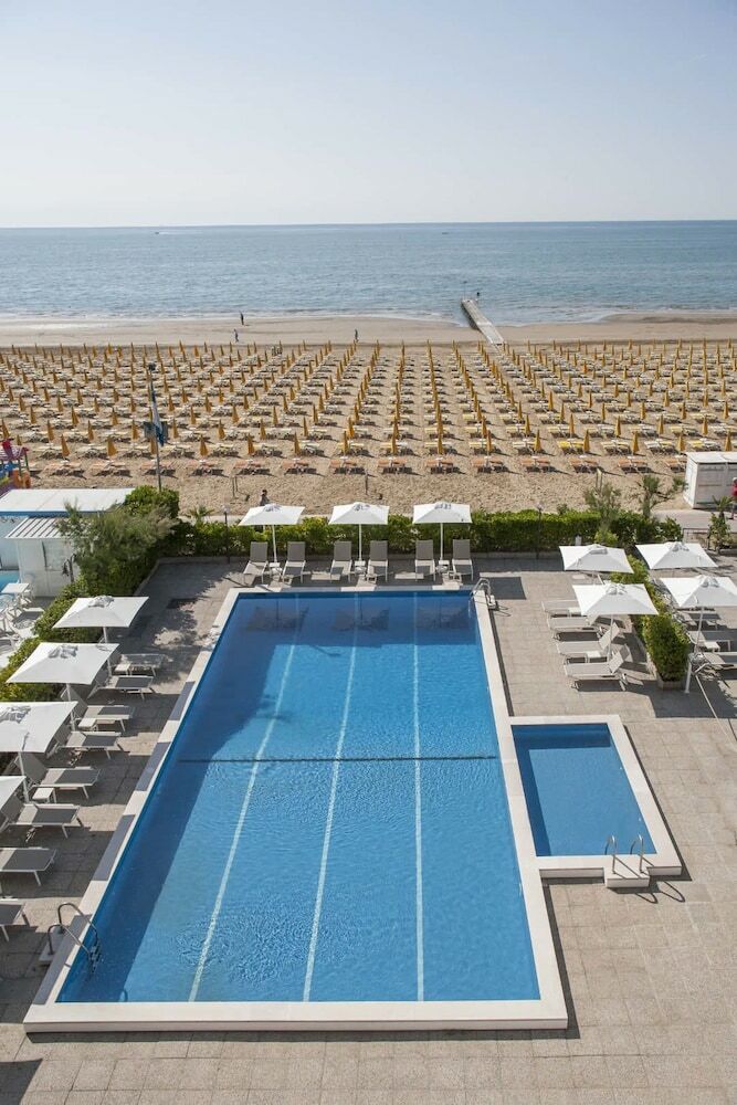 Hotel Imperial Palace