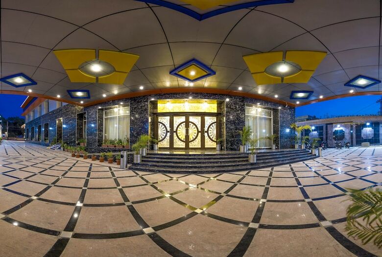 Hotel Benzz Park