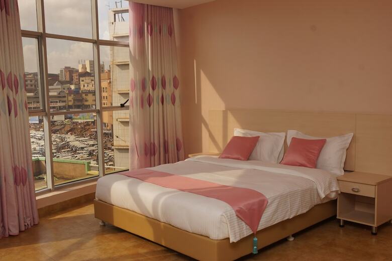 L� Ponye Hotel Apartment