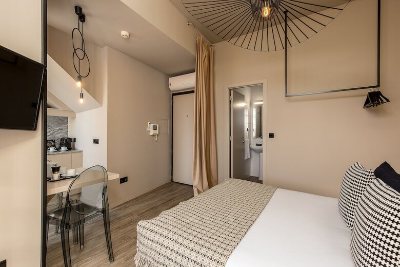 Your Opo Cl�rigos Apartments