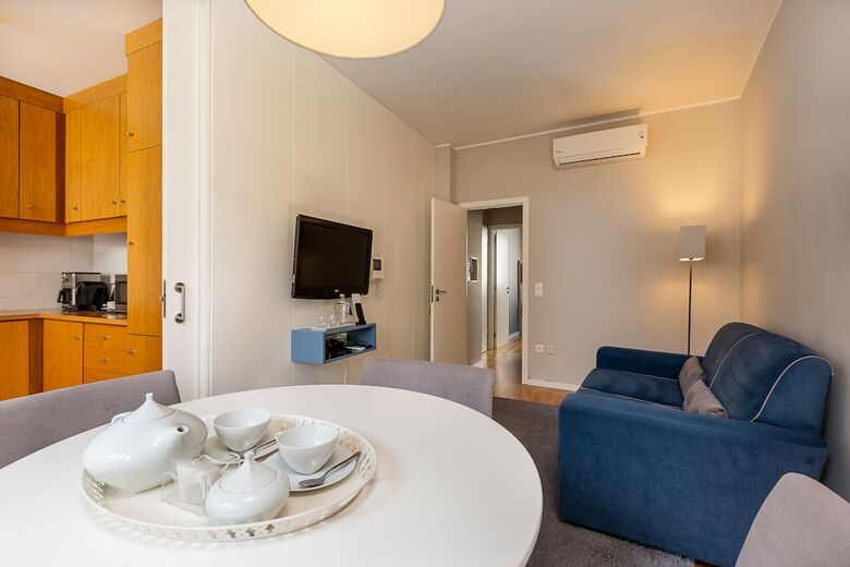 Your Opo Cl�rigos Apartments