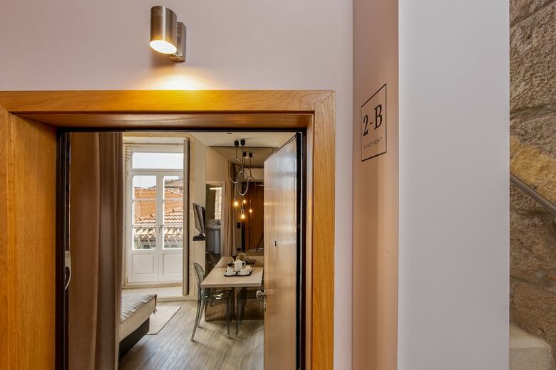 Your Opo Cl�rigos Apartments