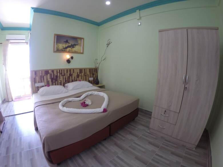 Hotel Medhufaru Inn