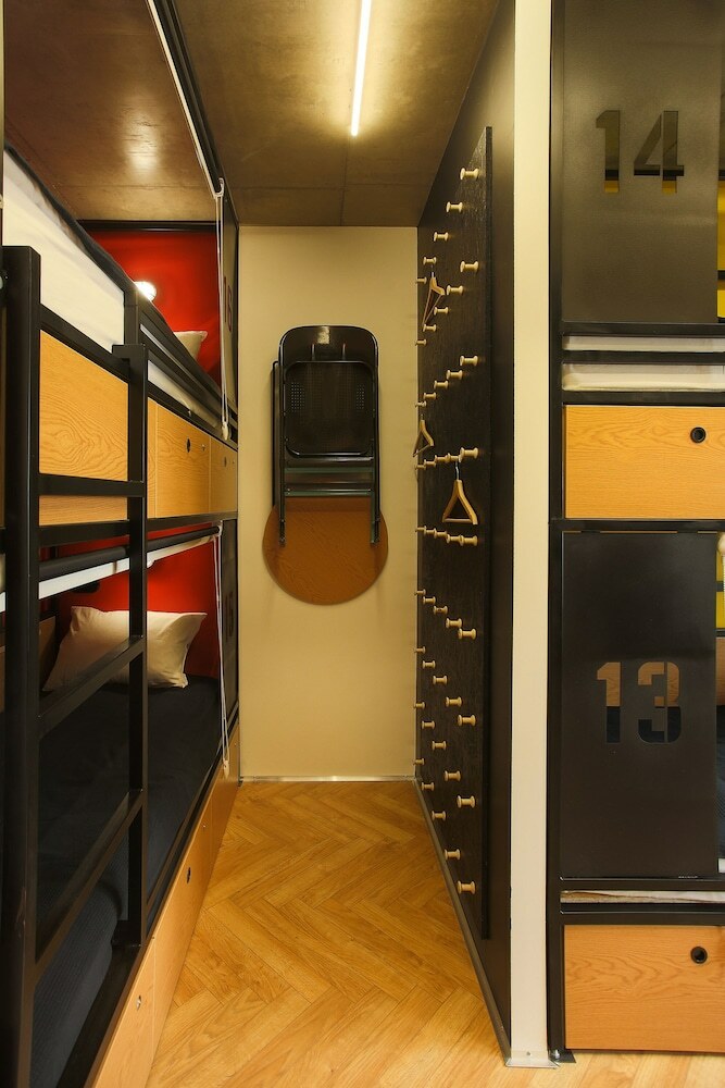 Hostal Suffix Hostel & Apartments