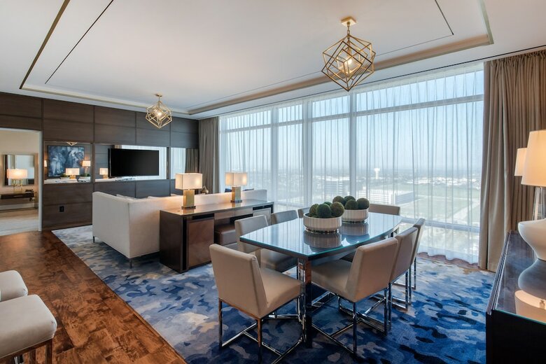 Omni Frisco Hotel
